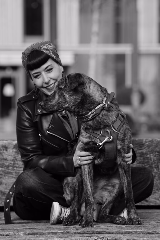 Eva Maria Gonnet mit Hund